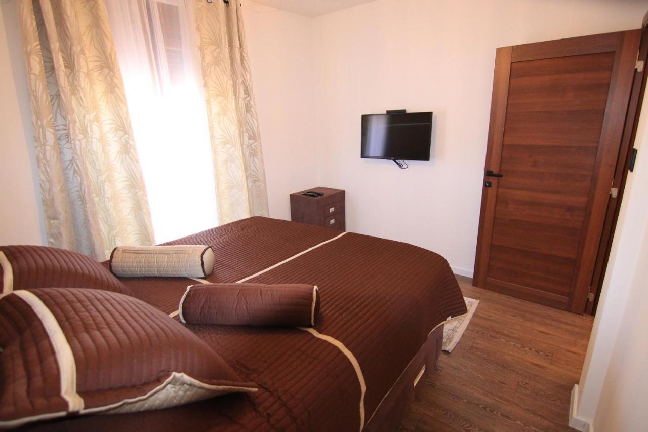 Apartmani Fantasia Cetinje Eksteriør bilde