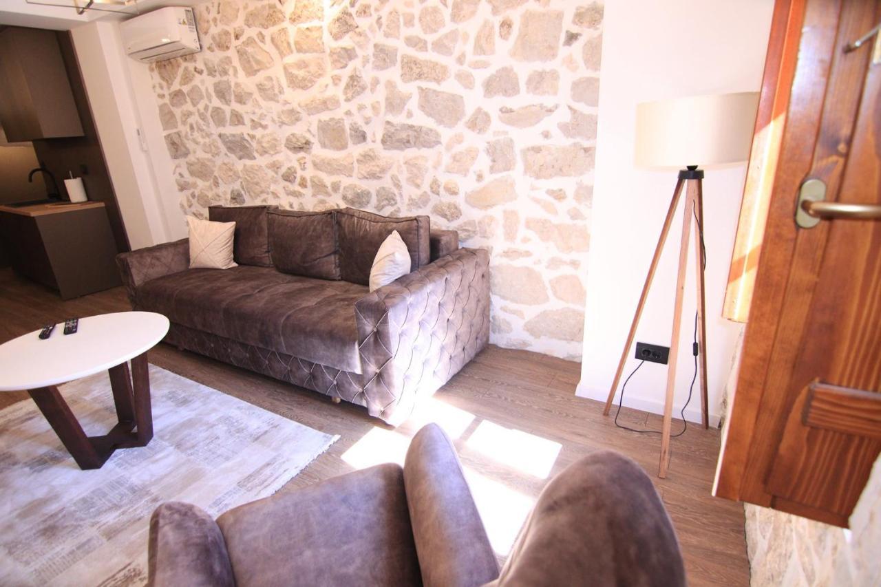 Apartmani Fantasia Cetinje Eksteriør bilde