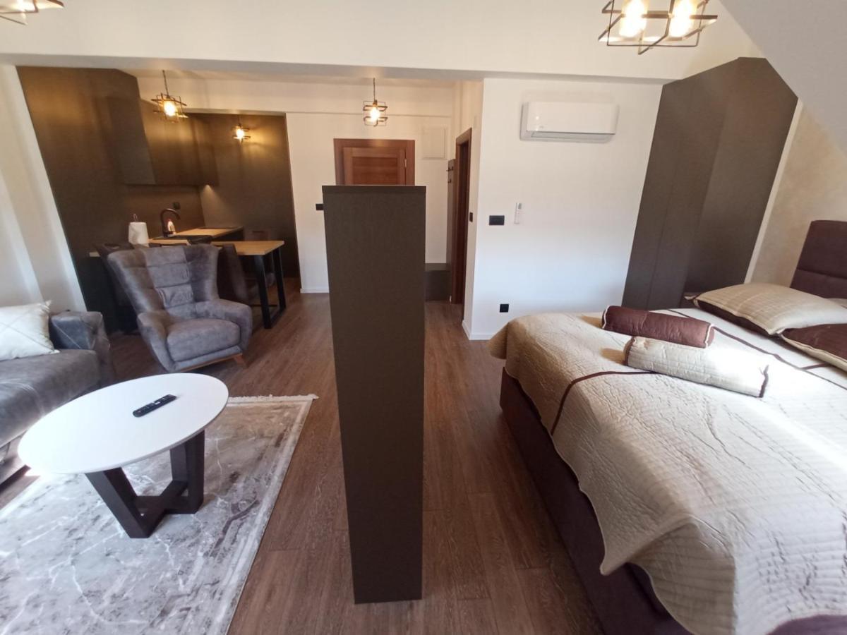 Apartmani Fantasia Cetinje Eksteriør bilde