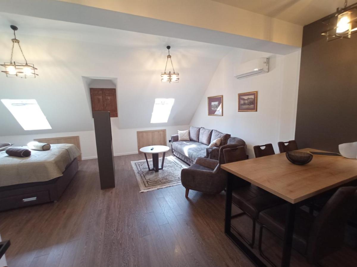 Apartmani Fantasia Cetinje Eksteriør bilde